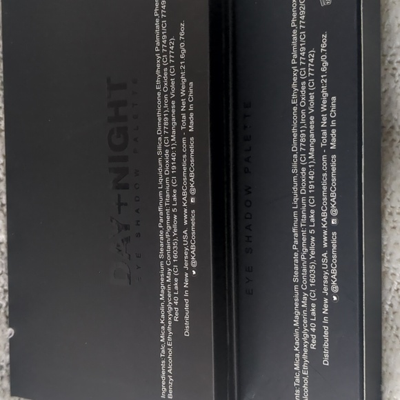 KAB Day + Night Eyeshadow Palette, 21.6g/0.76oz - Picture 10 of 11